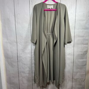 Long Open Front Green Cardigan in Lightweight Fabric